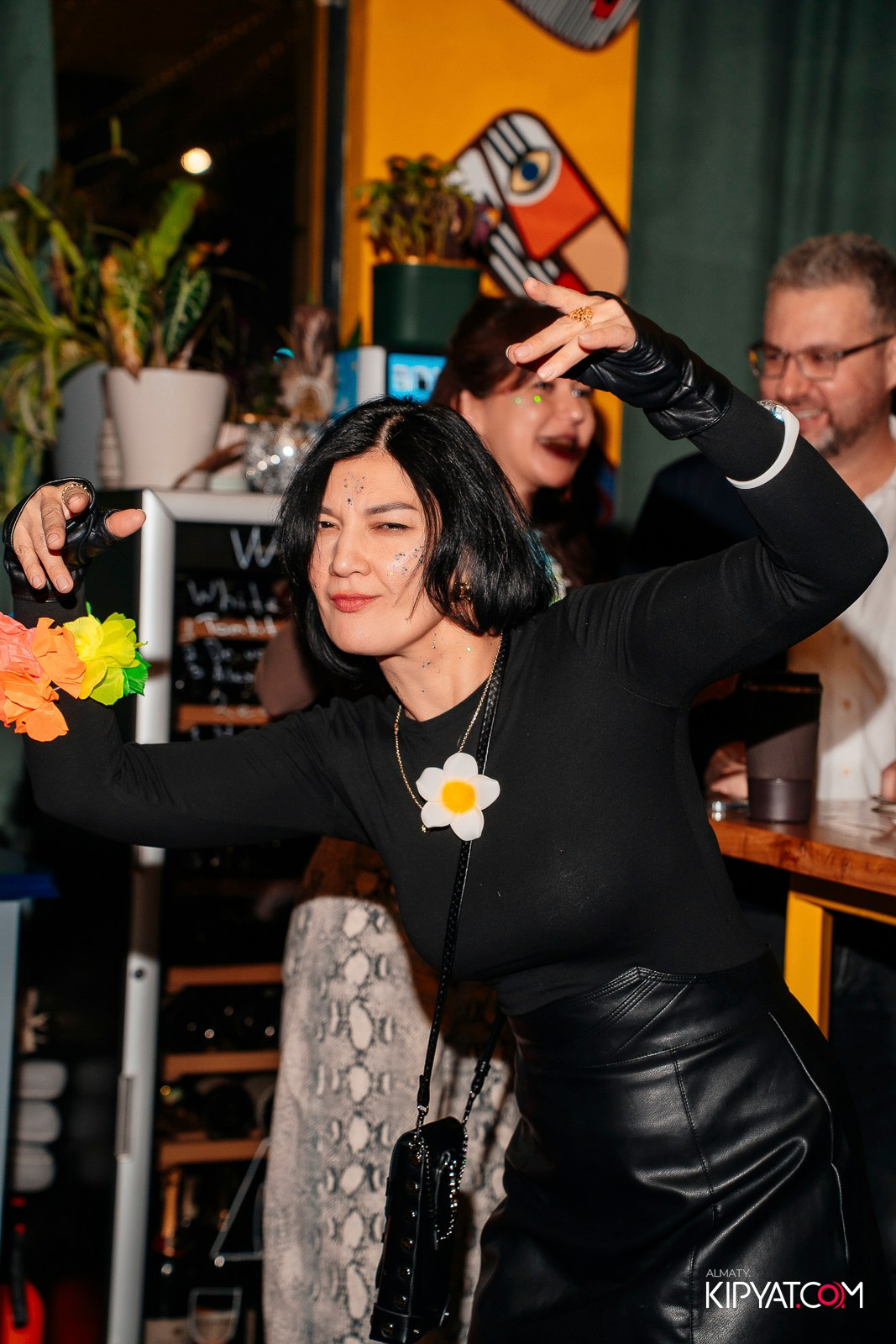 RE: SET. КИПЯТКОМ АЛМАТЫ! Фотосъемка мероприятий в Алматы