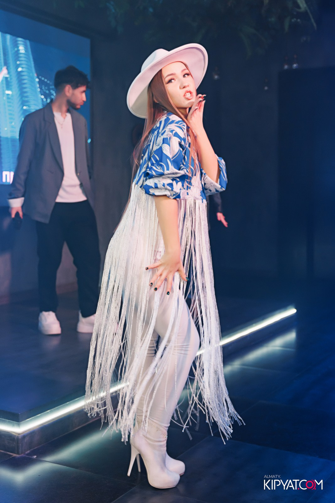 ДОРОГАЯ, Я НЕ ПИЛ. КИПЯТКОМ АЛМАТЫ!