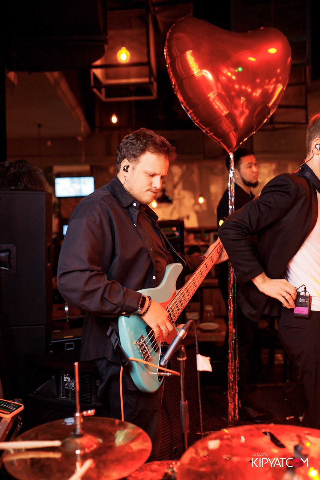 ПИНТА НА ДОСТЫК. КИПЯТКОМ АЛМАТЫ!