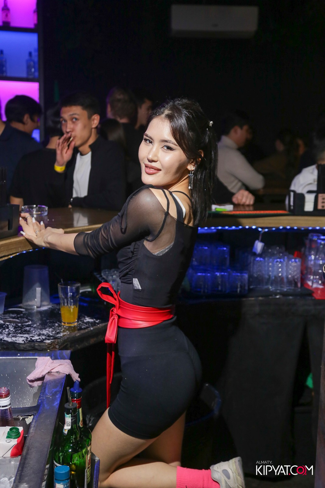 UYAT EMES BAR. КИПЯТКОМ АЛМАТЫ! Фотосъемка мероприятий в Алматы