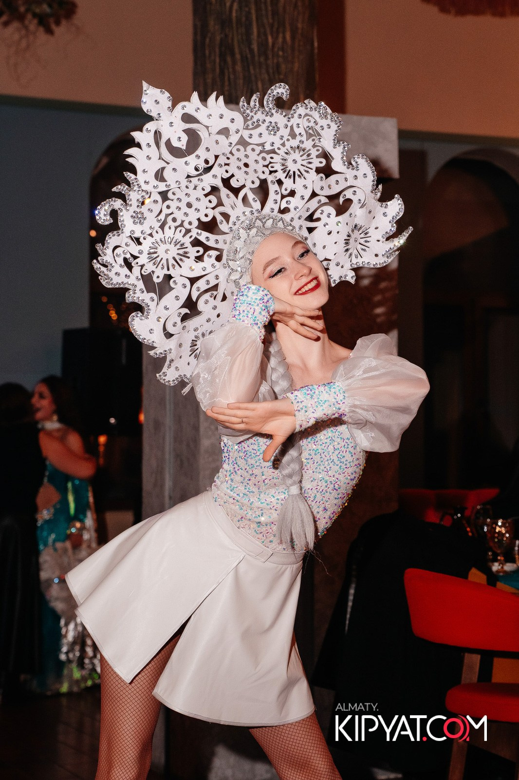 ГРУЗИНСКИЙ ДВОР НА КАБАНБАЙ БАТЫРА. КИПЯТКОМ АЛМАТЫ!