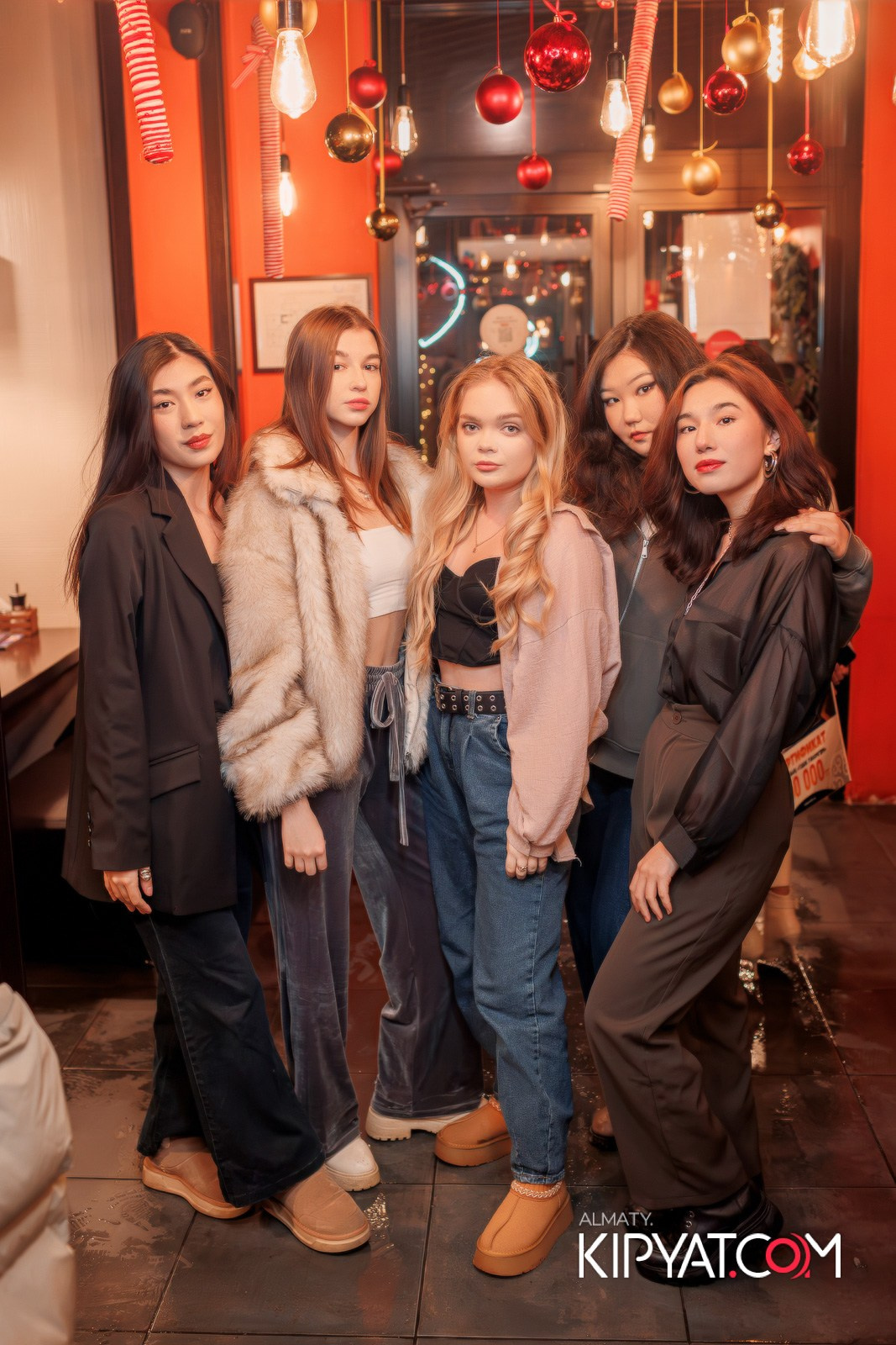 ШАШЛЫКОФФ. КИПЯТКОМ АЛМАТЫ!