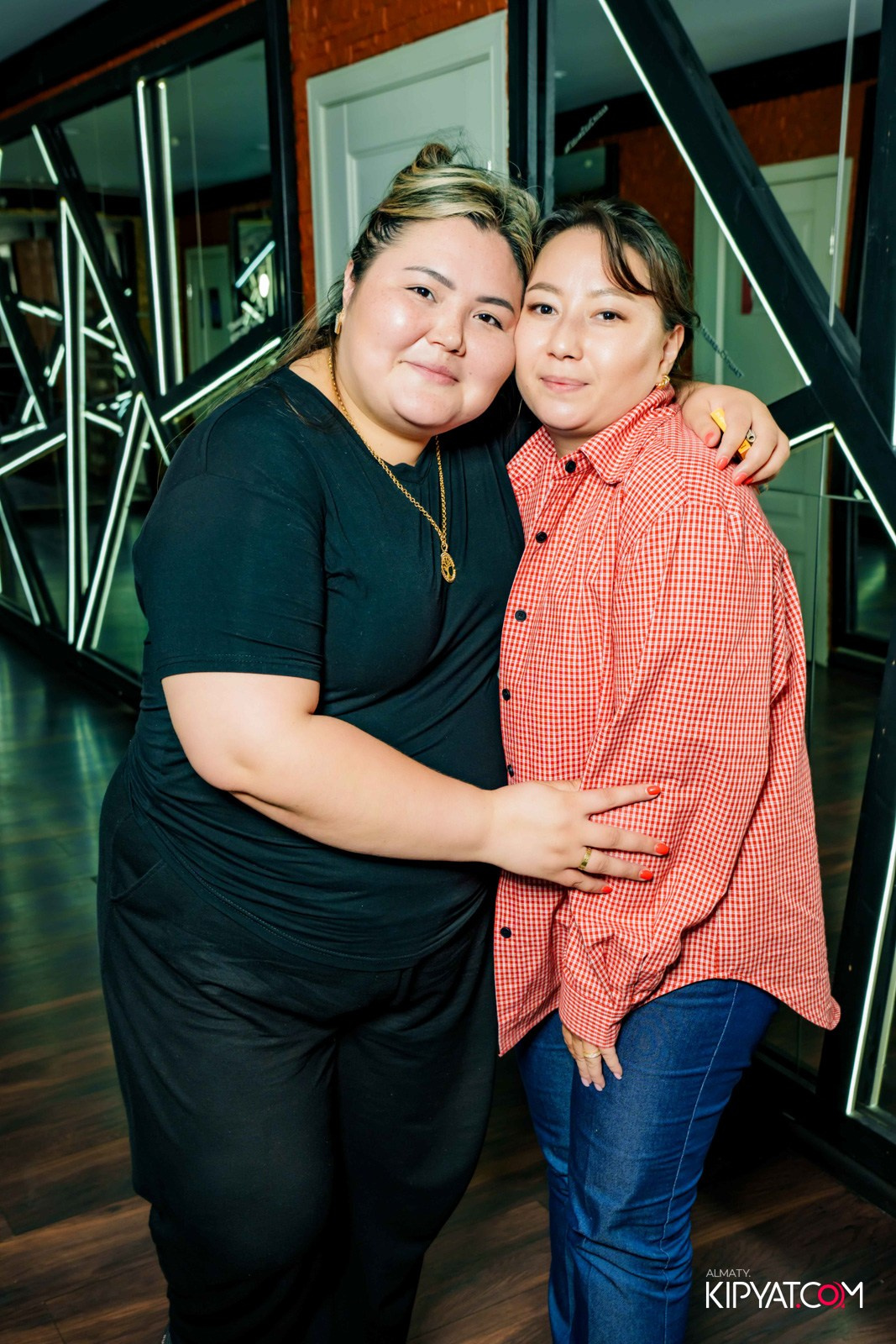 УХО И МЕДВЕДЬ НА САИНА. КИПЯТКОМ АЛМАТЫ!