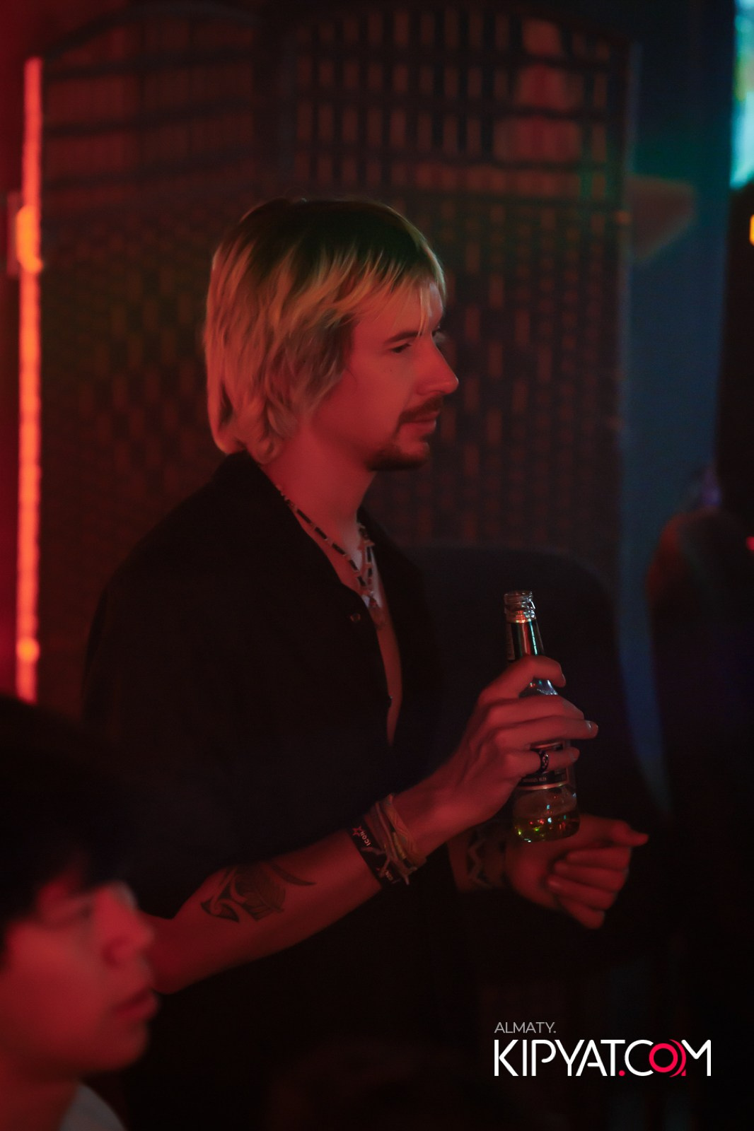 НОЧНОЙ КЛУБ ICON. КИПЯТКОМ АЛМАТЫ!