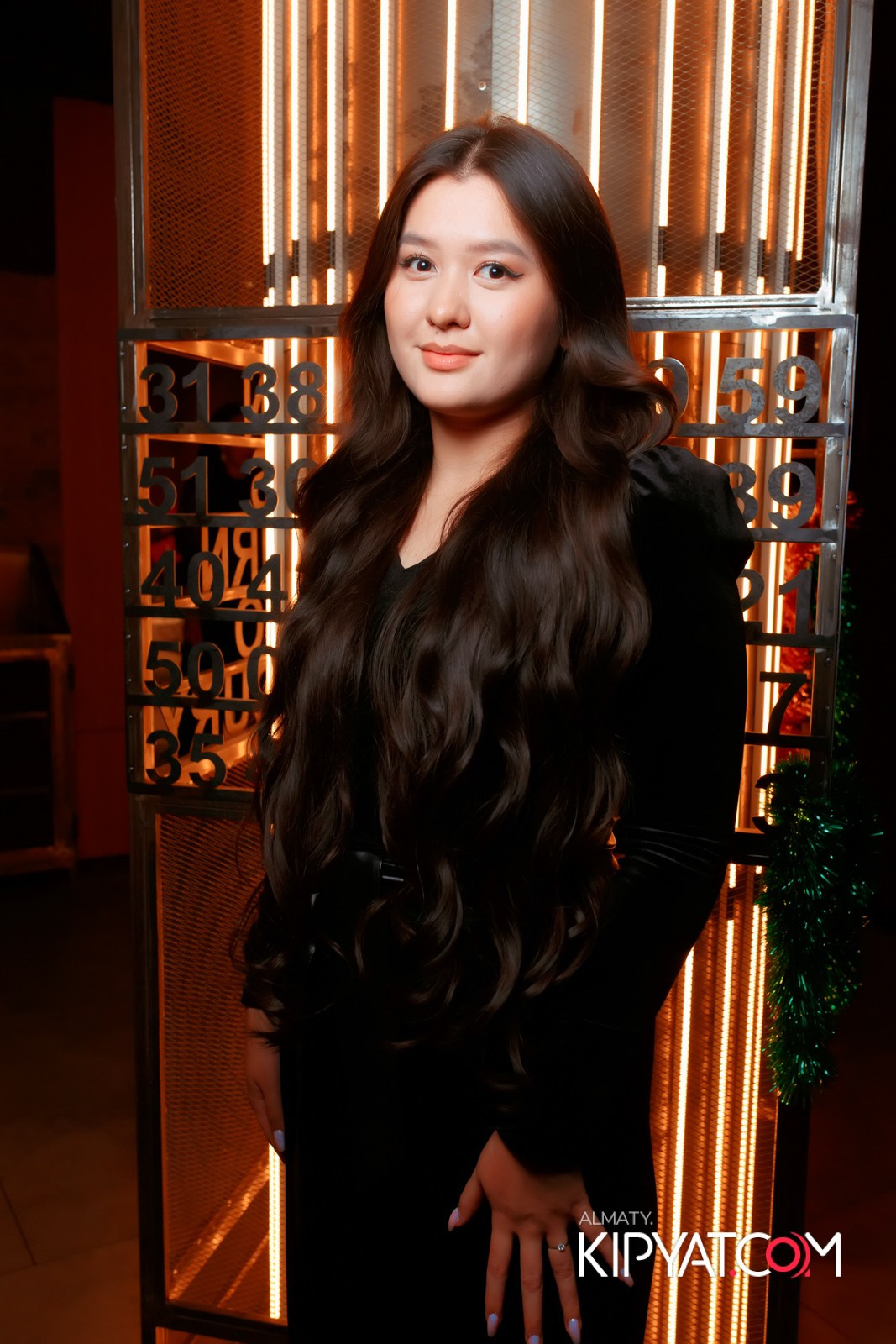 SPACE LOUNGE BAR. КИПЯТКОМ АЛМАТЫ!