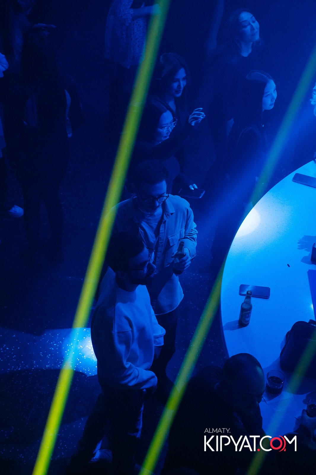 SANTA BARBARA — ВЫСТУПЛЕНИЕ LIZWI. КИПЯТКОМ АЛМАТЫ!