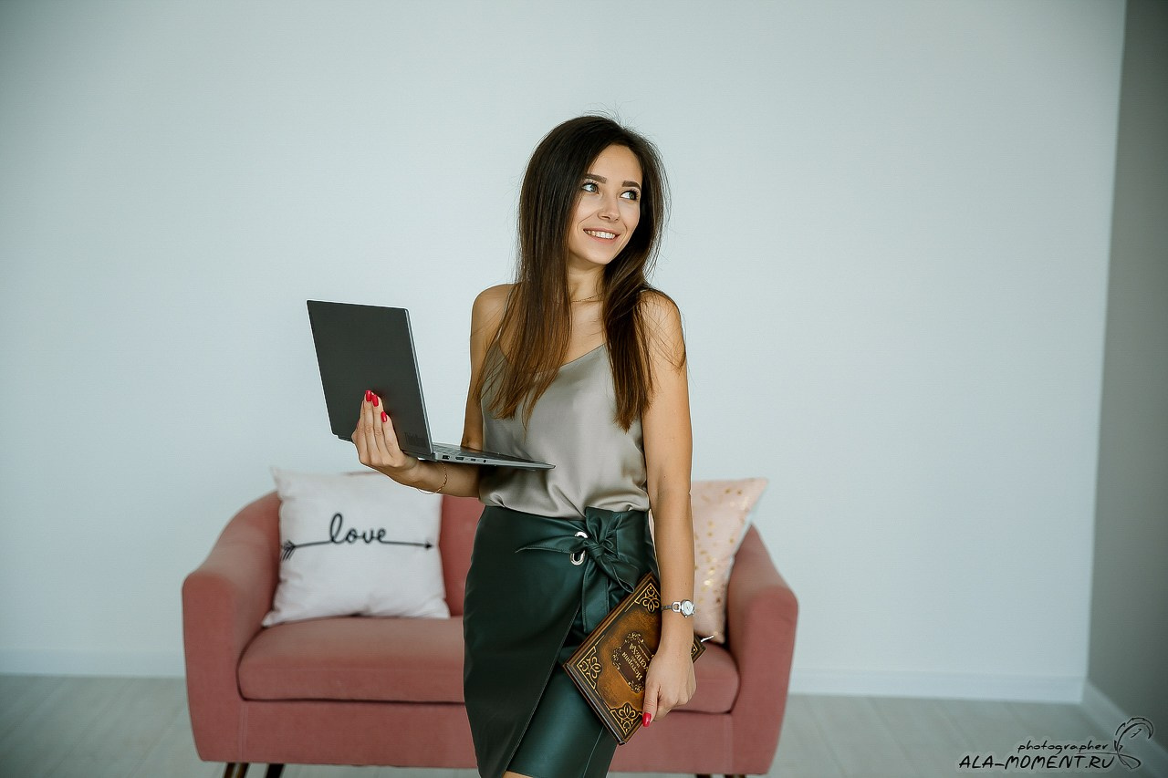 Бизнес портрет. Профессиональный фотограф в Брянске Аля Подольная. Свадебный, семейный, портретный фотограф. Выпускные альбомы. Опыт более 10 лет. АЛЯМОМЕНТ