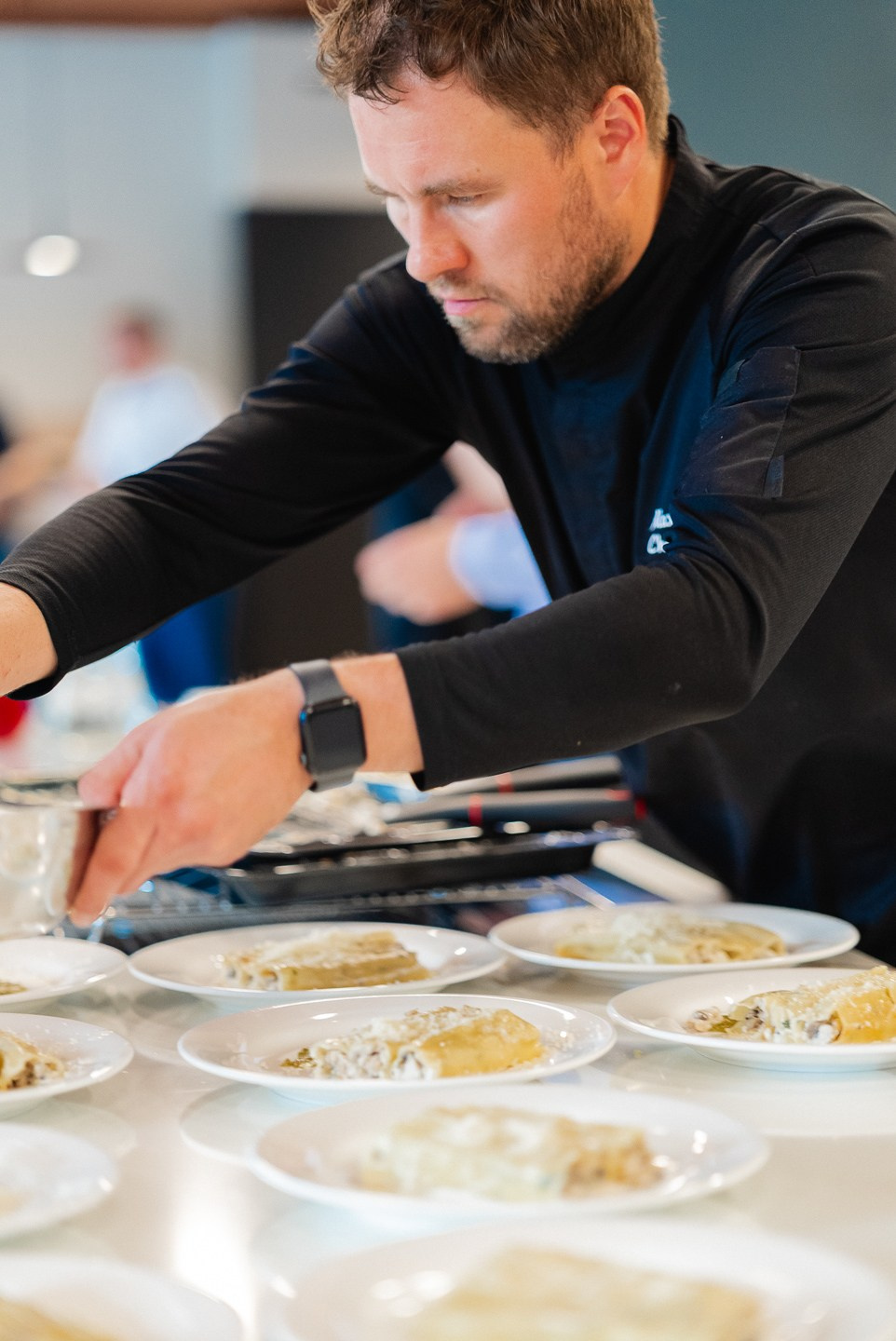 Презентация | Архитектурно-строительная компания ARTENZA совместно с заводом Ликолор. ВУД ТВОРЕЦ мебельная фабрика|ТВОРЕЦ студия мебели