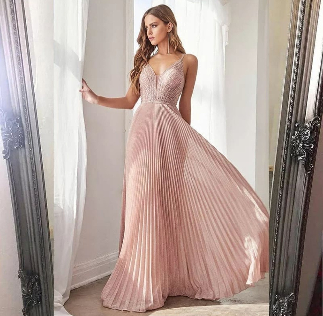 Прокат одежды и костюмов для фотосессий: платья, аксессуары. Фотограф Опыт Качество Скорость Горный Алтай Барнаул