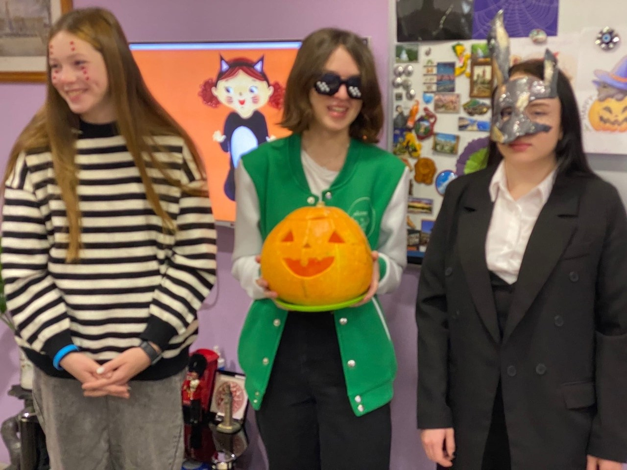 Весёлый праздник в нашей языковой школе. LinguaCentrePro