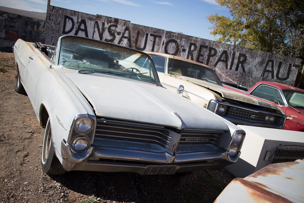 Ретро- авторазборка, США, 2013. Фотограф Василий Буланов