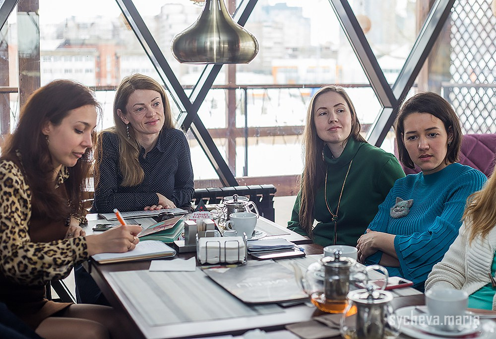 Деловой обед в геометрии. Детский и семейный фотограф, фотограф мероприятий Нижний Новгород