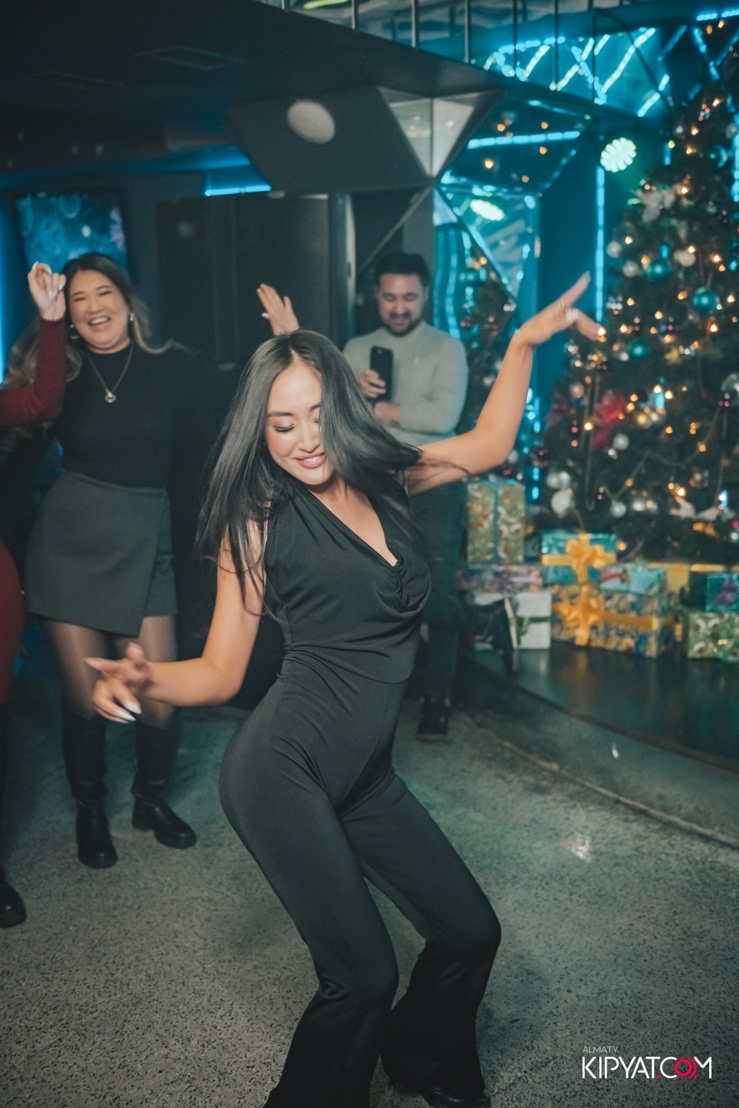 КАРАОКЕ МИКРОФОН. КИПЯТКОМ АЛМАТЫ!