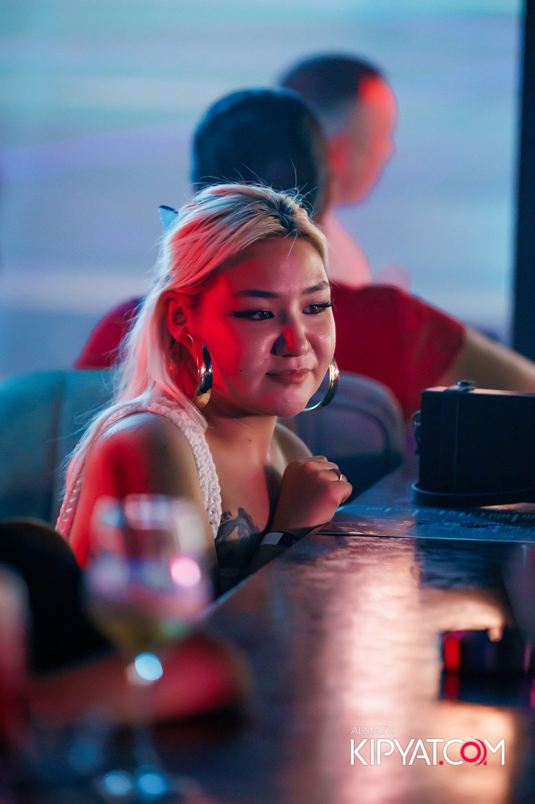 НОЧНОЙ КЛУБ ICON. КИПЯТКОМ АЛМАТЫ!