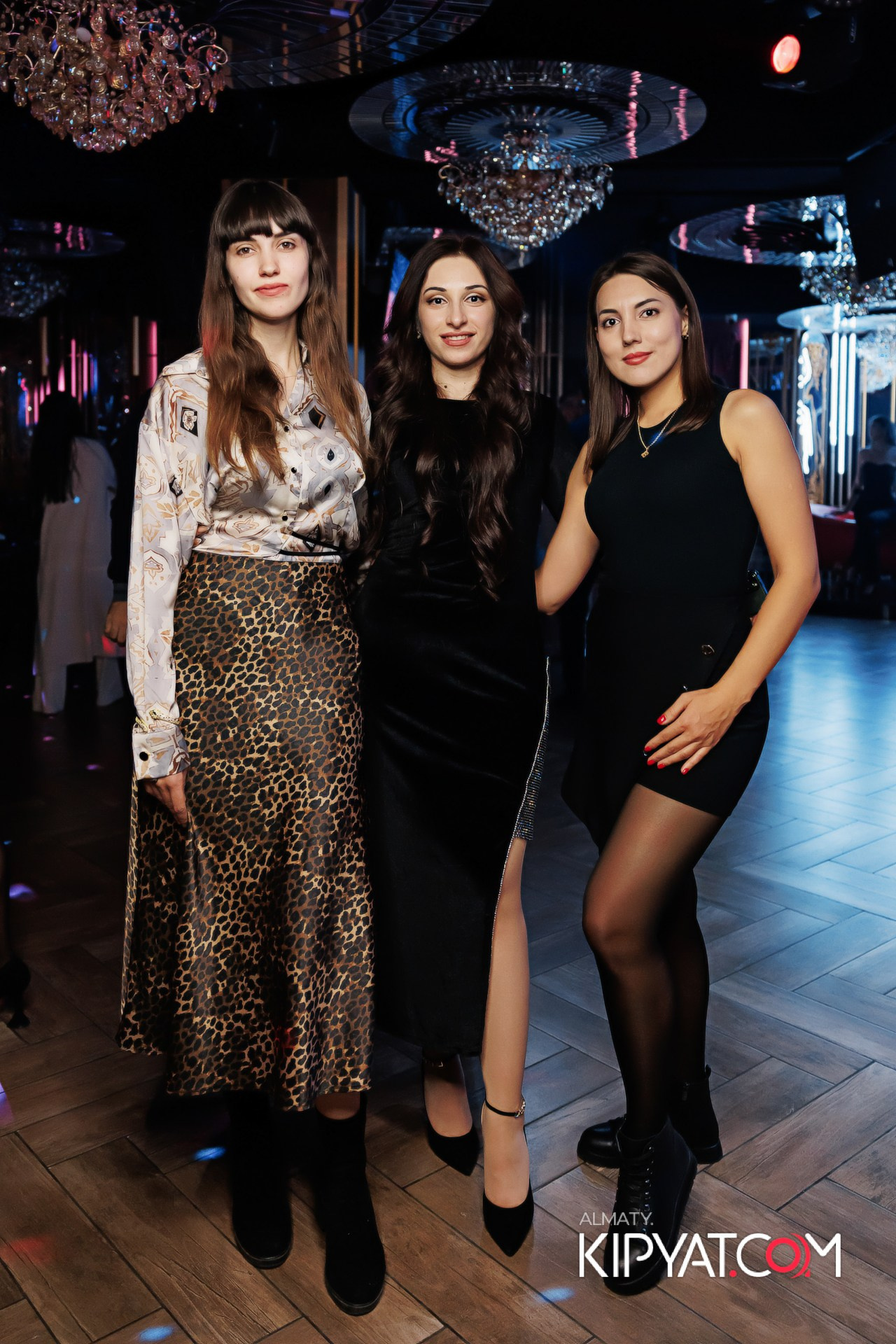 ЗАЯ, НА БИС!. КИПЯТКОМ АЛМАТЫ!