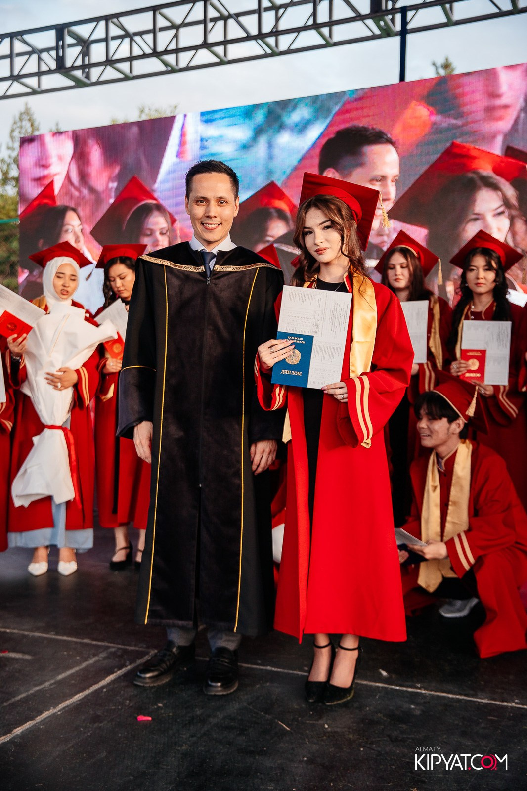 ВРУЧЕНИЕ ДИПЛОМОВ — НАРХОЗ КОЛЛЕДЖ. Part 4. КИПЯТКОМ АЛМАТЫ!