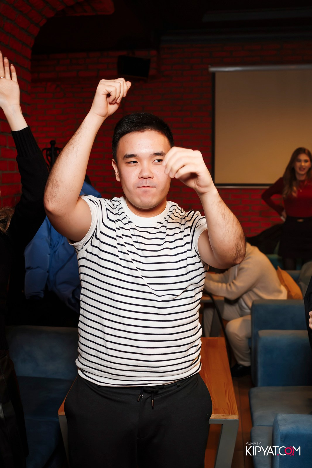 ШИШКА LOUNGE НА ЖИБЕК ЖОЛЫ. КИПЯТКОМ АЛМАТЫ! Фотосъемка мероприятий в Алматы