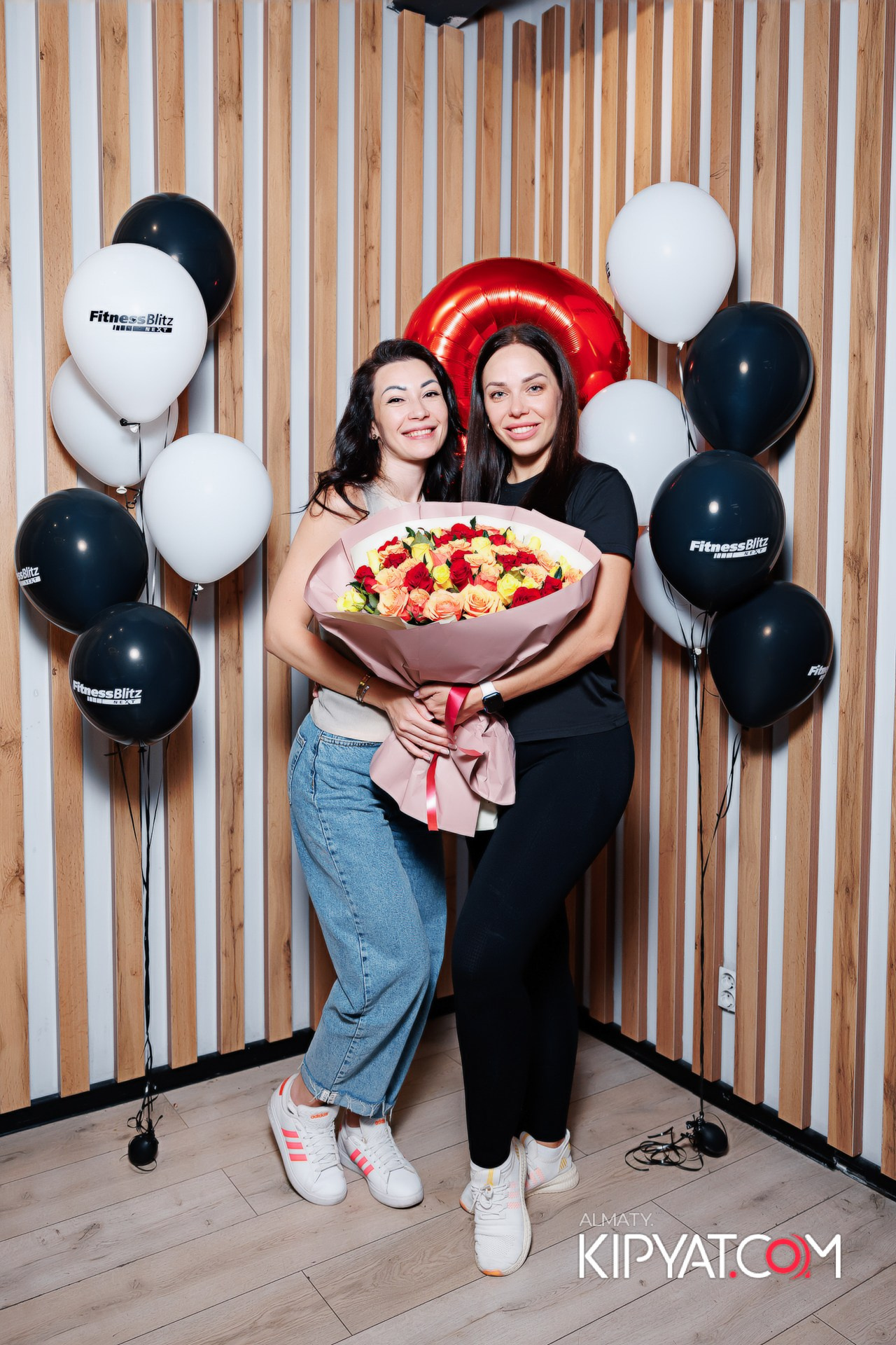 ДЕНЬ РОЖДЕНИЯ ФИТНЕС КЛУБА FITNESS BLITZ. КИПЯТКОМ АЛМАТЫ!