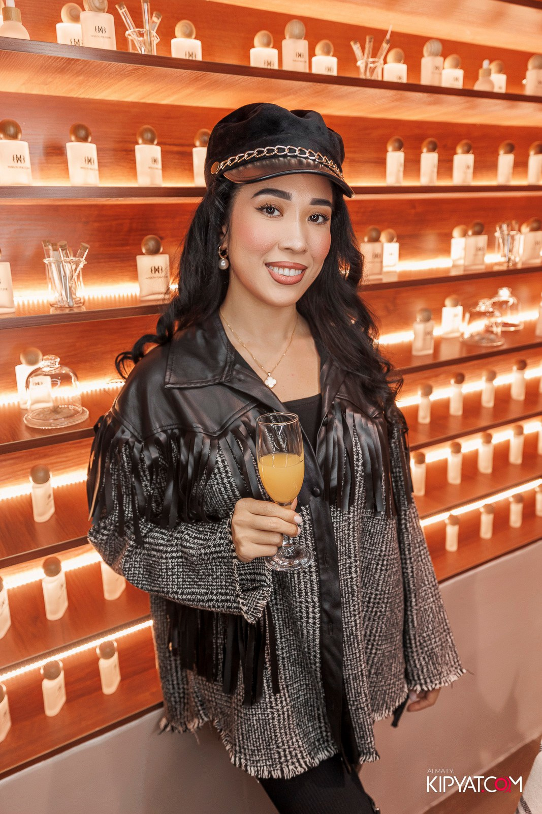 ОТКРЫТИЕ ПАРФЮМЕРНОГО ДОМА MAISON PERFUME. КИПЯТКОМ АЛМАТЫ!