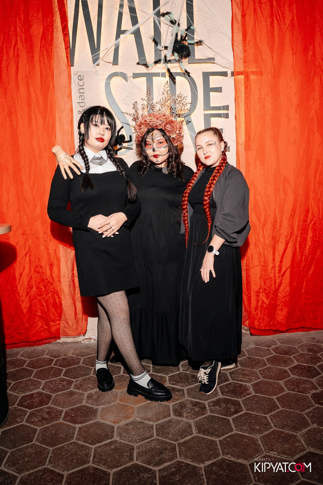 HALLOWEEN PARTY — THE WALL STREET. КИПЯТКОМ АЛМАТЫ!