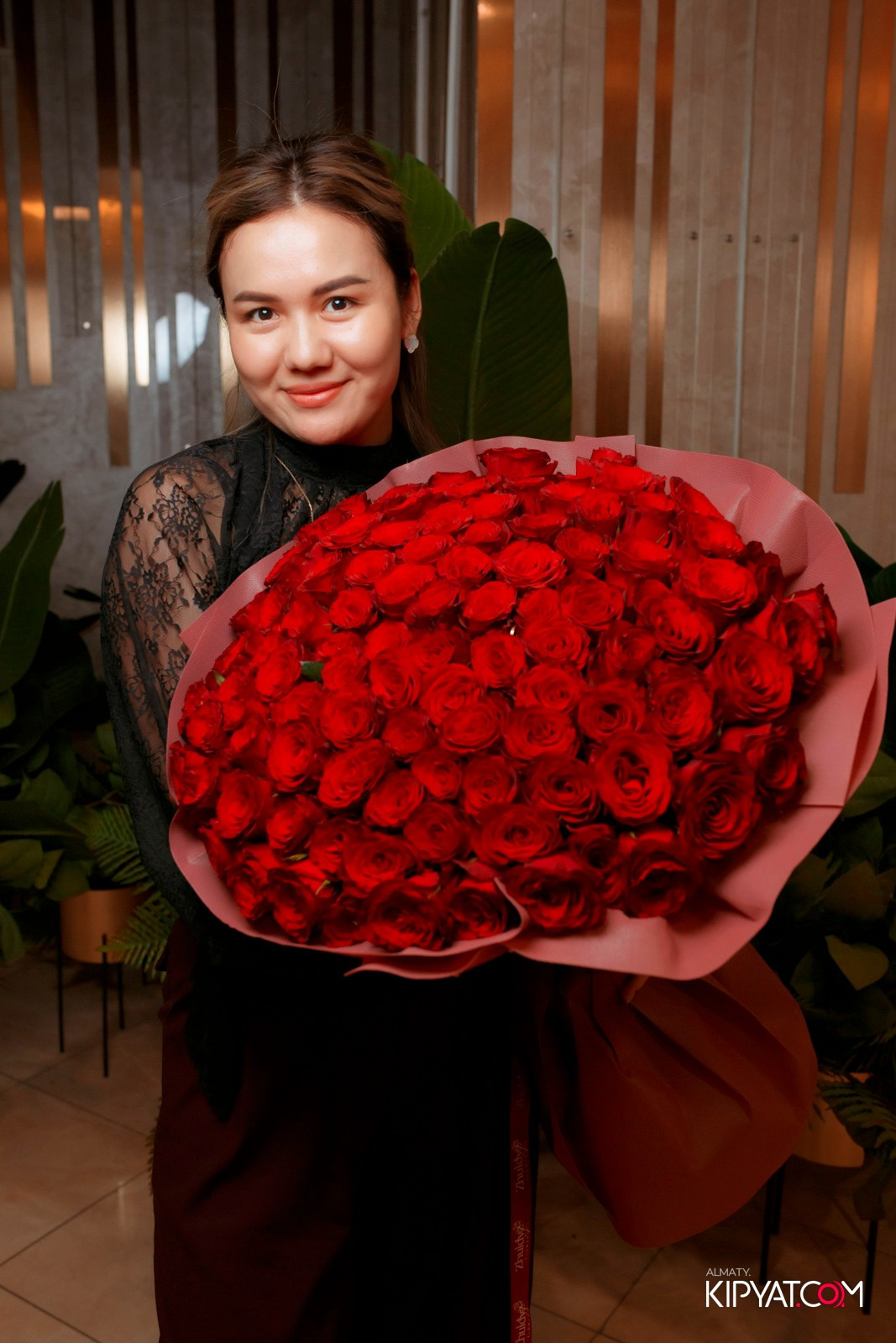 УХО И МЕДВЕДЬ НА КУРМАНГАЗЫ. КИПЯТКОМ АЛМАТЫ! Фотосъемка мероприятий в Алматы