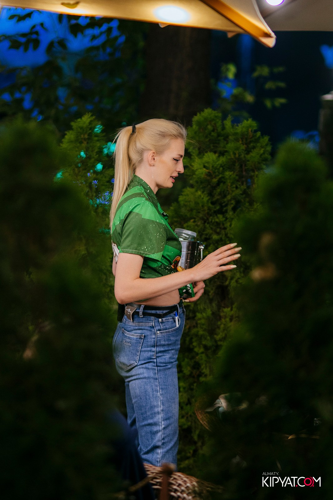 ЖИГУЛИ БАР-ДЕНЬ ЗНАНИЙ. КИПЯТКОМ АЛМАТЫ!