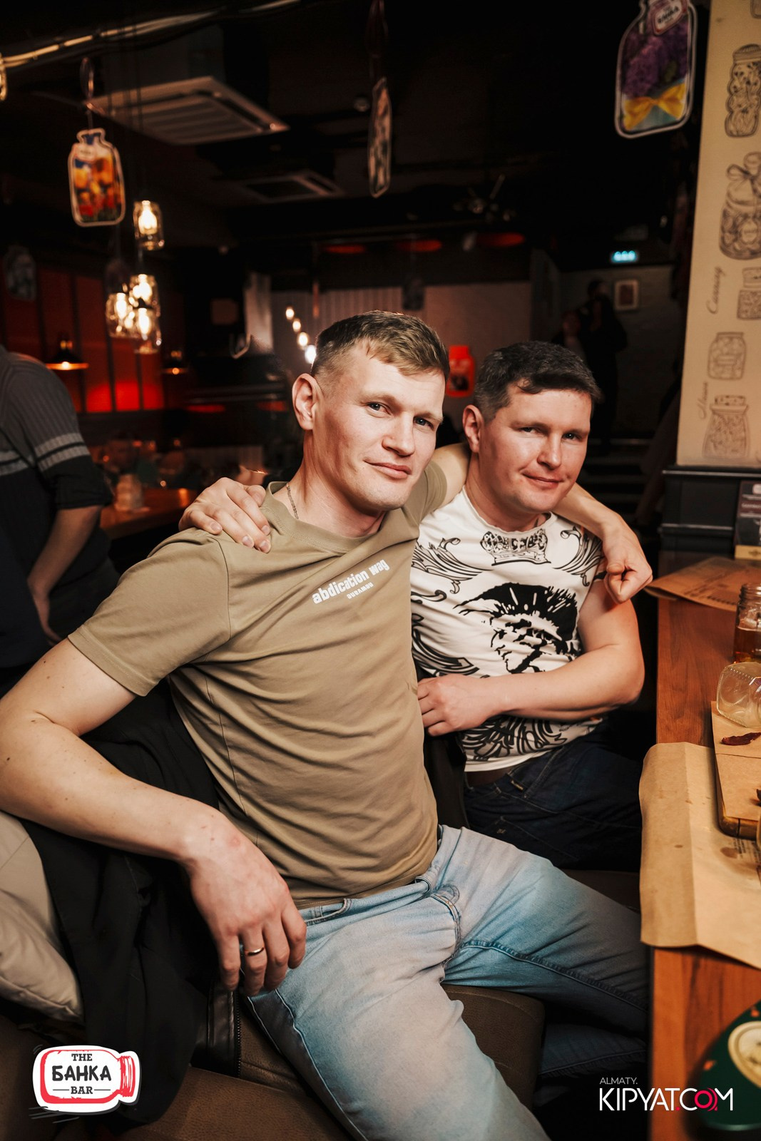 BANKA BAR НА МАКАТАЕВА. КИПЯТКОМ АЛМАТЫ! Фотосъемка мероприятий в Алматы