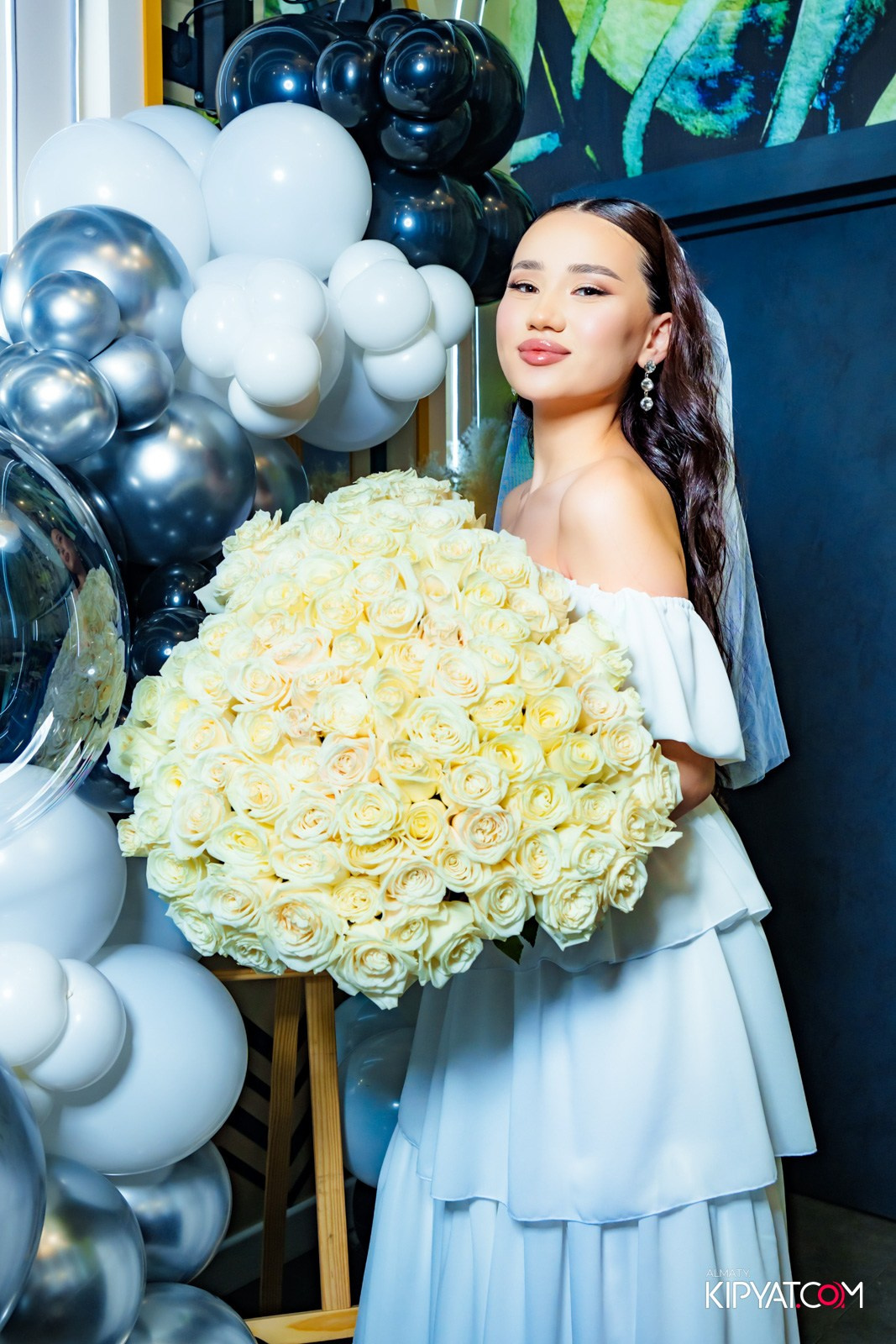 MOOD KARAOKE & TERRACE. КИПЯТКОМ АЛМАТЫ!