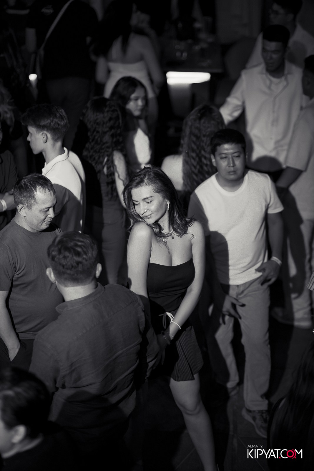 EVENT BAR. КИПЯТКОМ АЛМАТЫ!