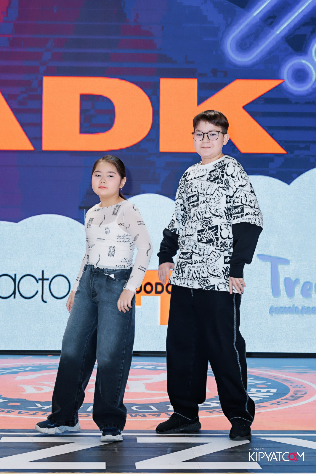ДЕТСКИЙ МОДНЫЙ ПОКАЗ ОТ МОДЕЛЬНОГО АГЕНТСТВА «KIDSFACE». КИПЯТКОМ АЛМАТЫ!