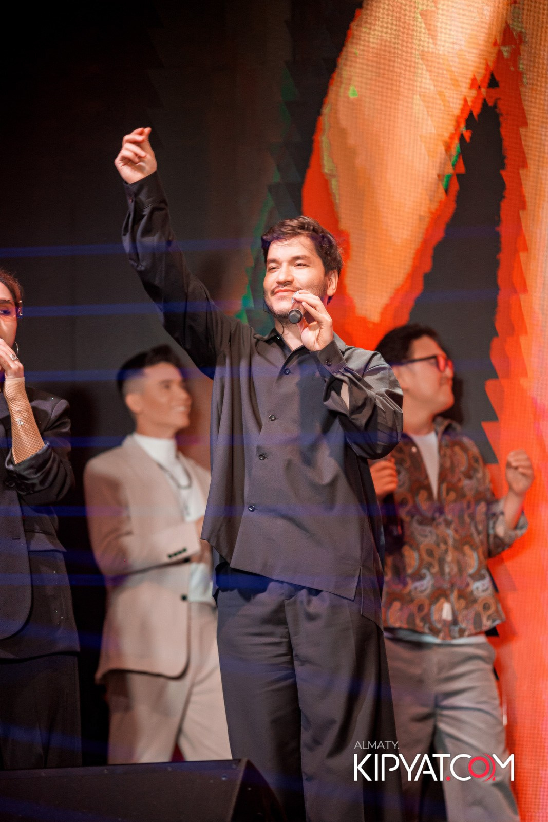 SANTA BARBARA — МЮЗИКЛ ДЖУЛИЯ. КИПЯТКОМ АЛМАТЫ!