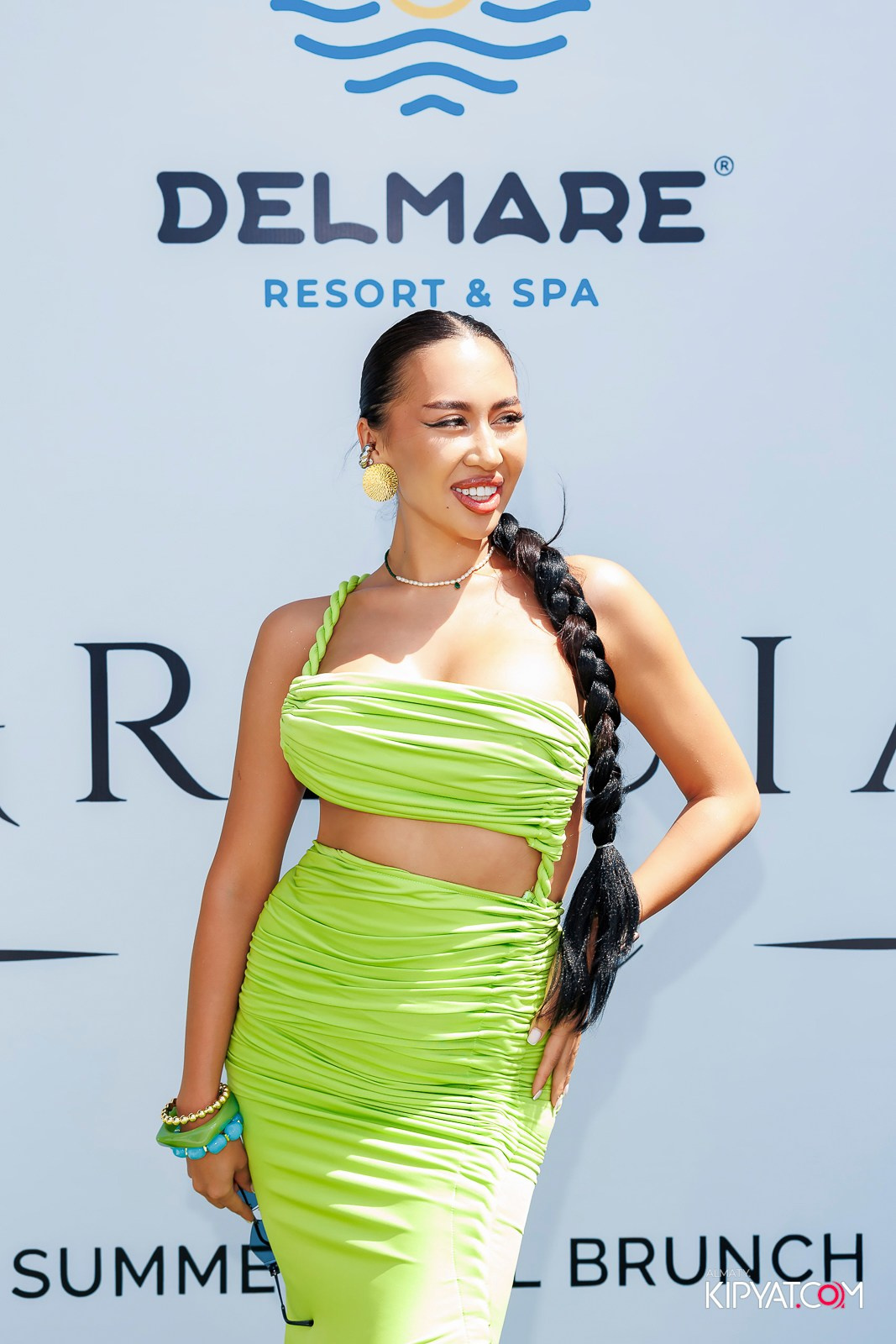 ЗАКРЫТАЯ ВЕЧЕРИНКА В ЧЕСТЬ ОТКРЫТИЯ СЕЗОНА SUMMER POOL BRUNCH. КИПЯТКОМ АЛМАТЫ! Фотосъемка мероприятий в Алматы