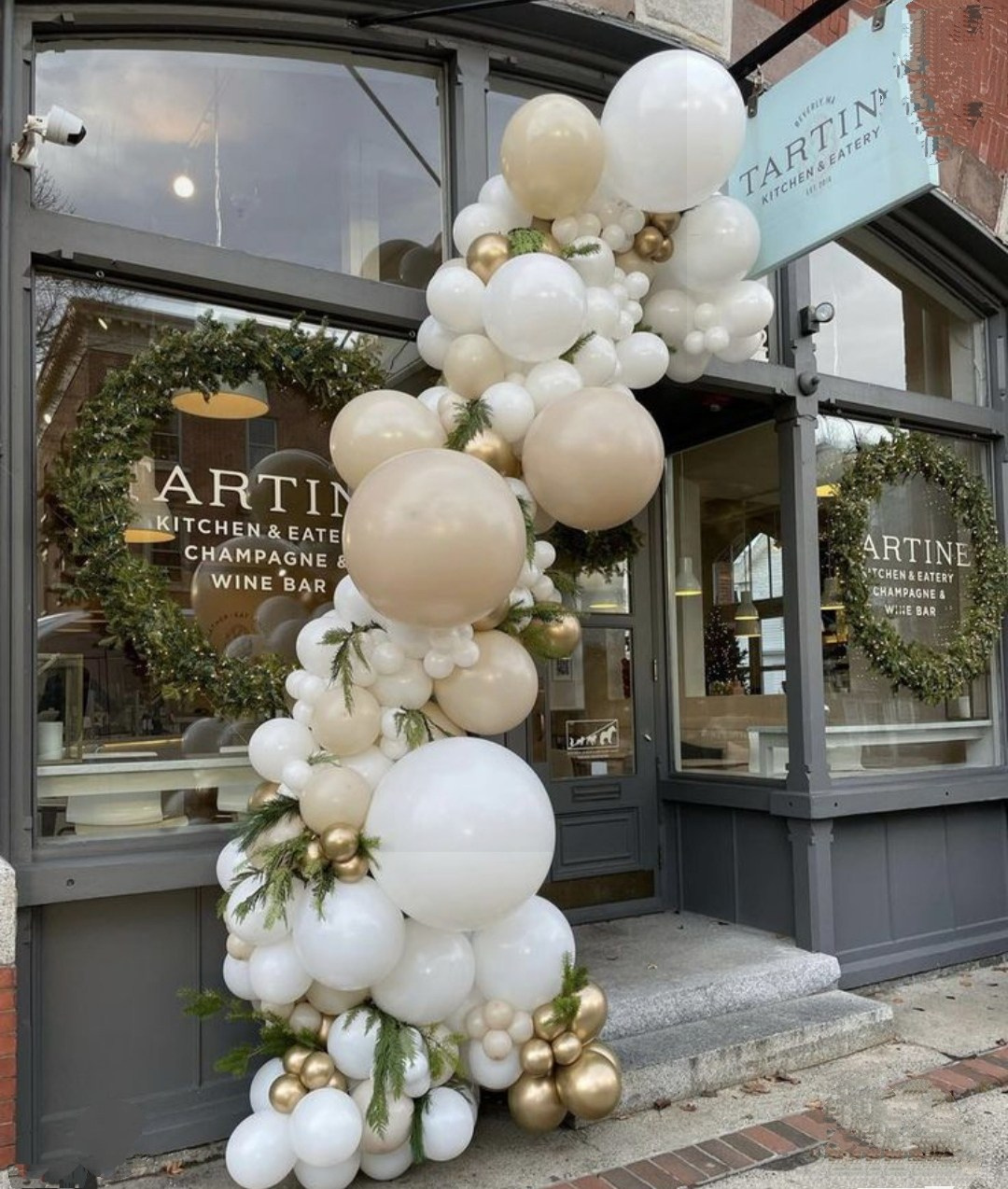 ОФОРМЛЕНИЕ ВХОДНОЙ ГРУППЫ, РЕШЕНИЯ ДЛЯ БИЗНЕСА. Аэродизайнер Елена Лин