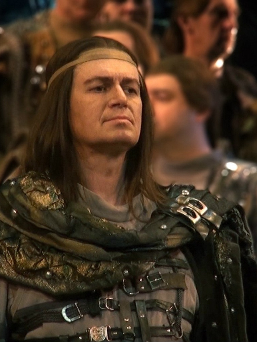 Михаил Троян - баритон, оперный певец. 