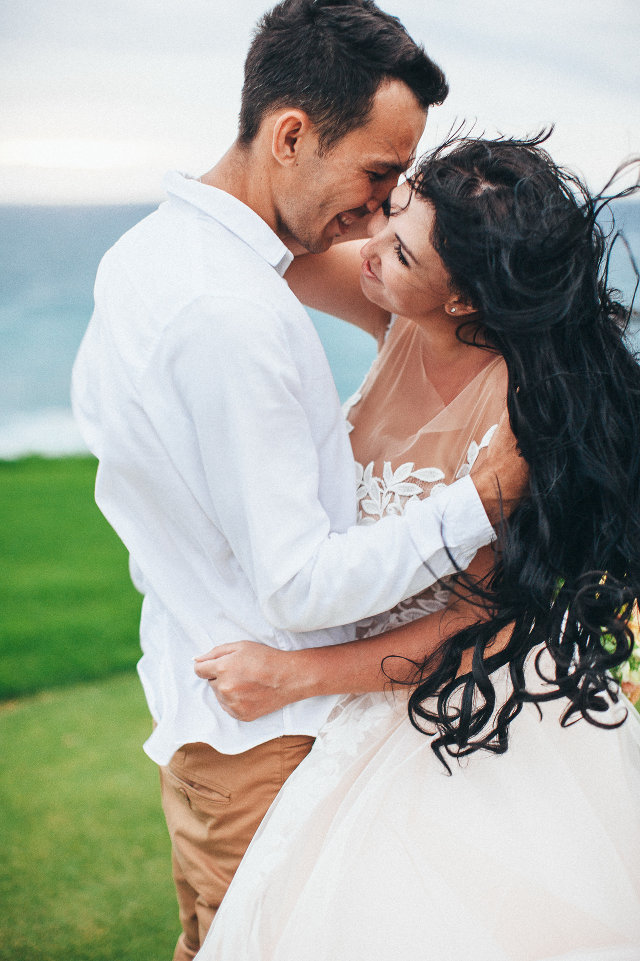 Alex and Ira. Wedding photographer in Bali