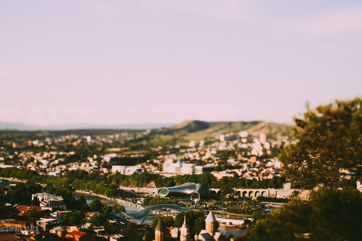 Яна и Дима в Тбилиси. Соня Черных (sophieblack)