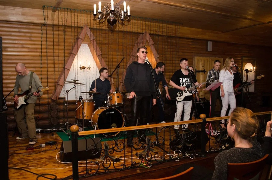 20 лет группе «FM». Свадебный видеограф и свадебный фотограф в Самаре Олег Слеб