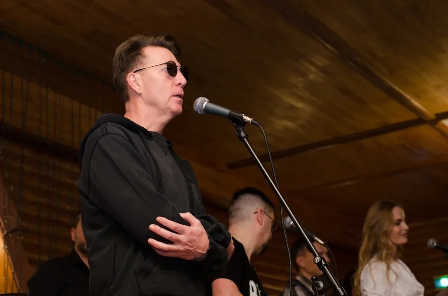 20 лет группе «FM». Свадебный видеограф и свадебный фотограф в Самаре Олег Слеб