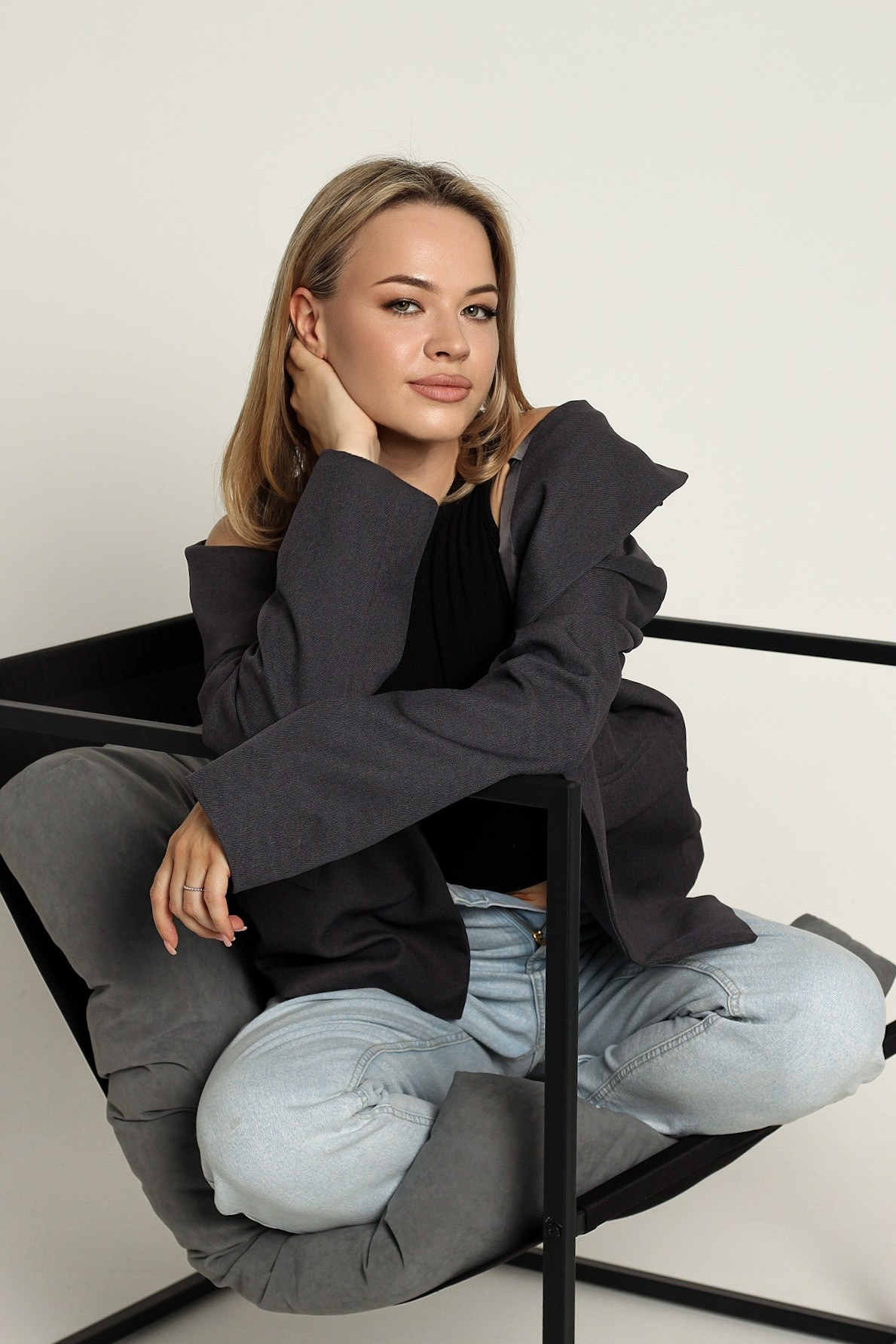 Съёмка с искусственным светом. Фотограф Иванова Елена в Иркутске