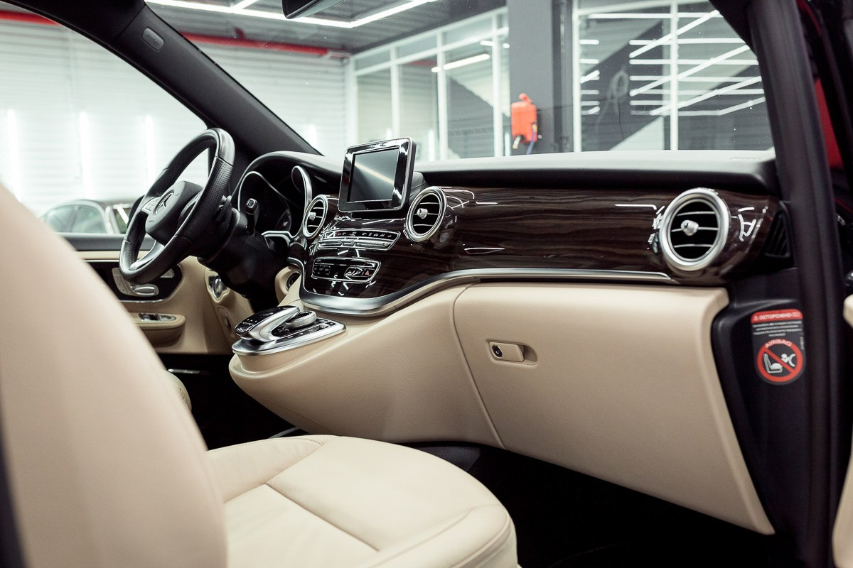 Автомобили и не только. Фотограф в Санкт-Петербурге Дмитрий Брусс