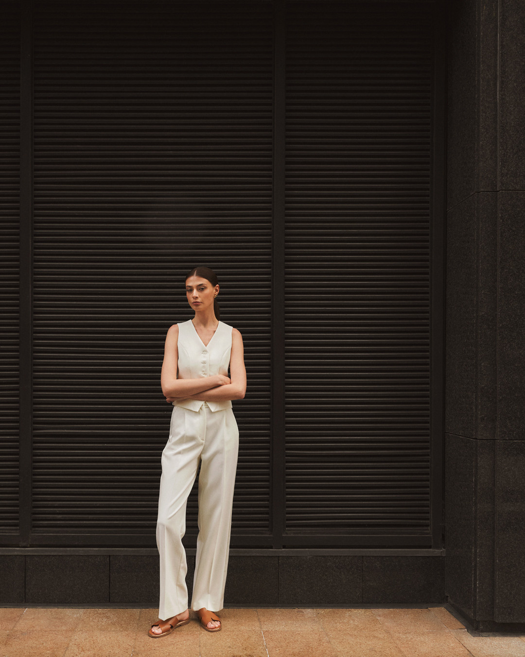 Кампейн для локального бренда одежды в Москве. Букалова Людмила — фотограф для брендов одежды в Москве