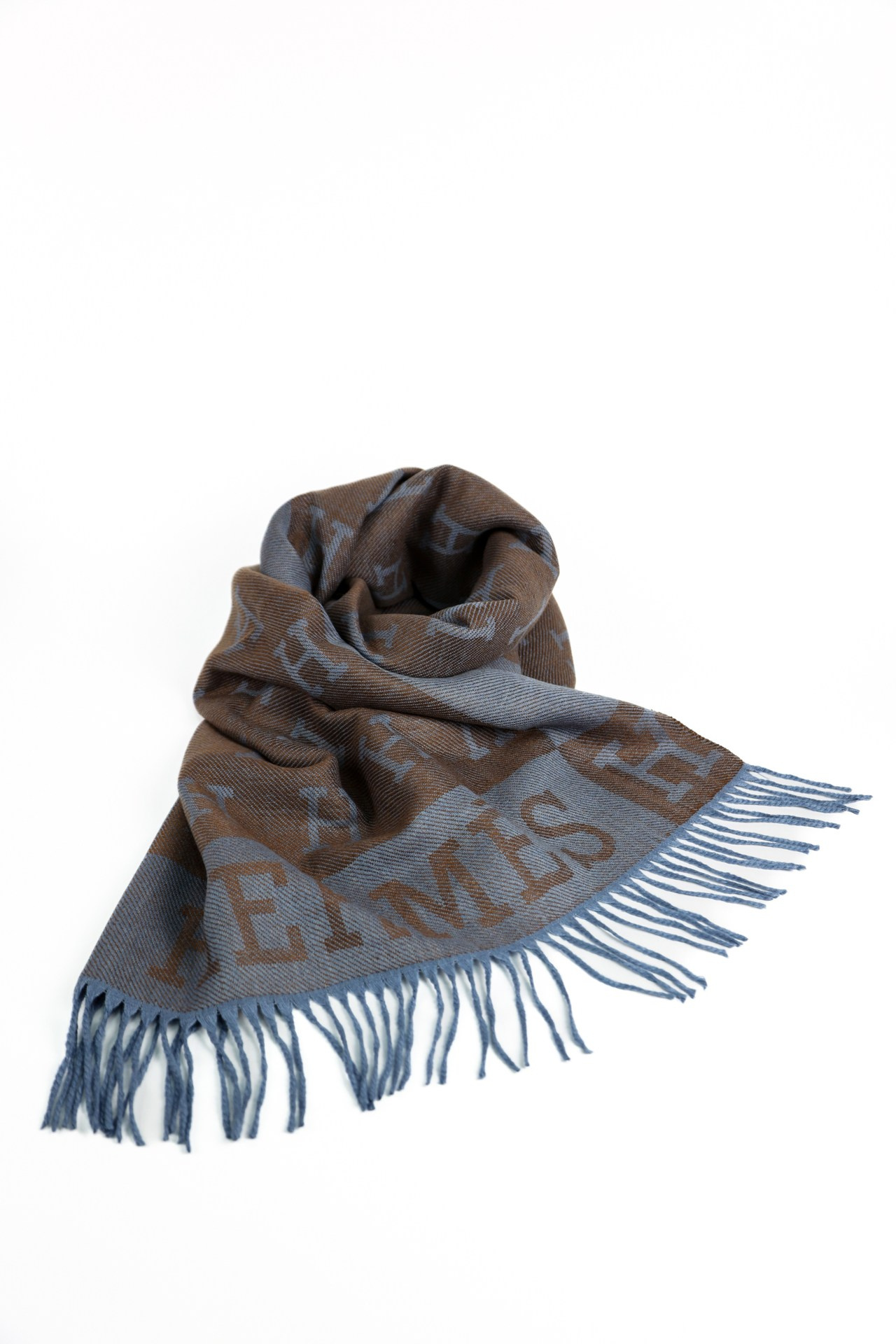 Шарфы. Свадебный и репортажный фотограф в Москве и Московской области