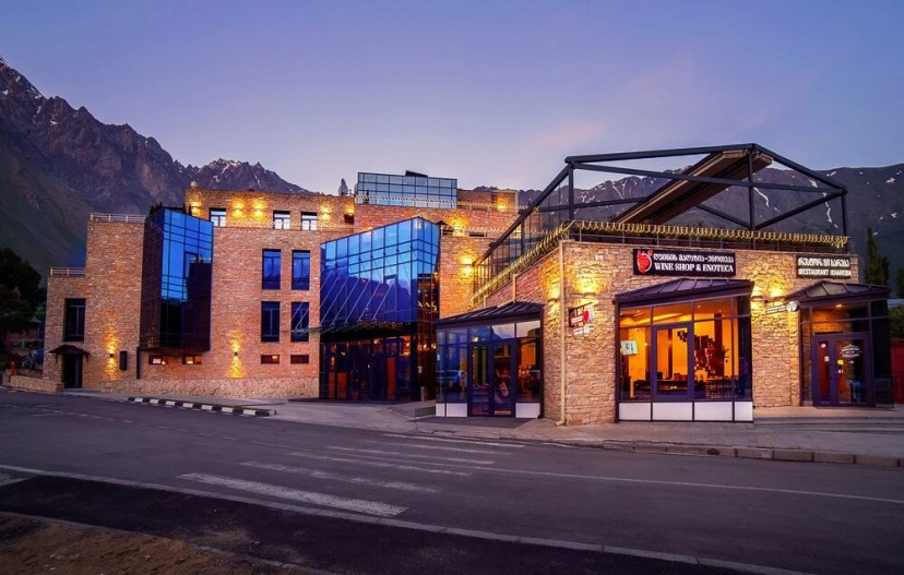 Восхождение на Казбек с Грузии. Уникальные экспедиции — LUCKY CLAN