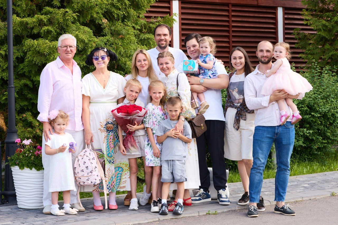 Отзывы. Яркий репортажный фотограф в Москве Лоскутов Глеб