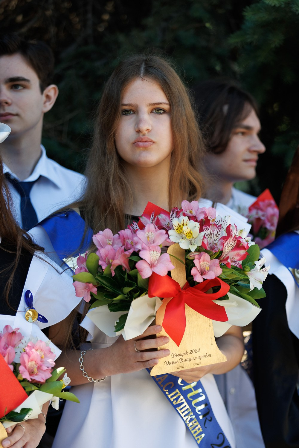 Последний звонок в Гимназии № 1, г. Севастополь. Свадебный фотограф, фотосъемка в Крыму, Севастополе, Симферополе, Ялте