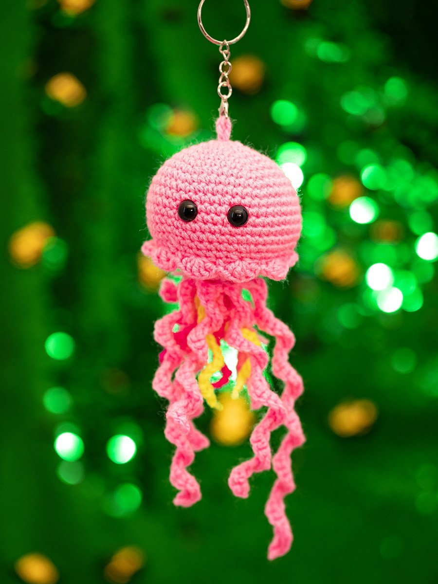 Профессиональная предметная фотосъемка брелков в Москве и Московской области. Фотостудия в Москве LUXARTPHOTO