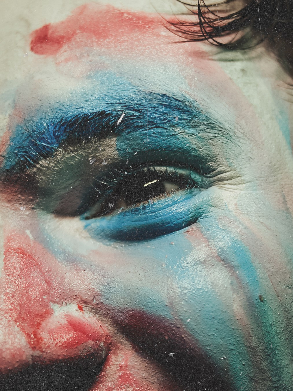 Миша. Больше не греет