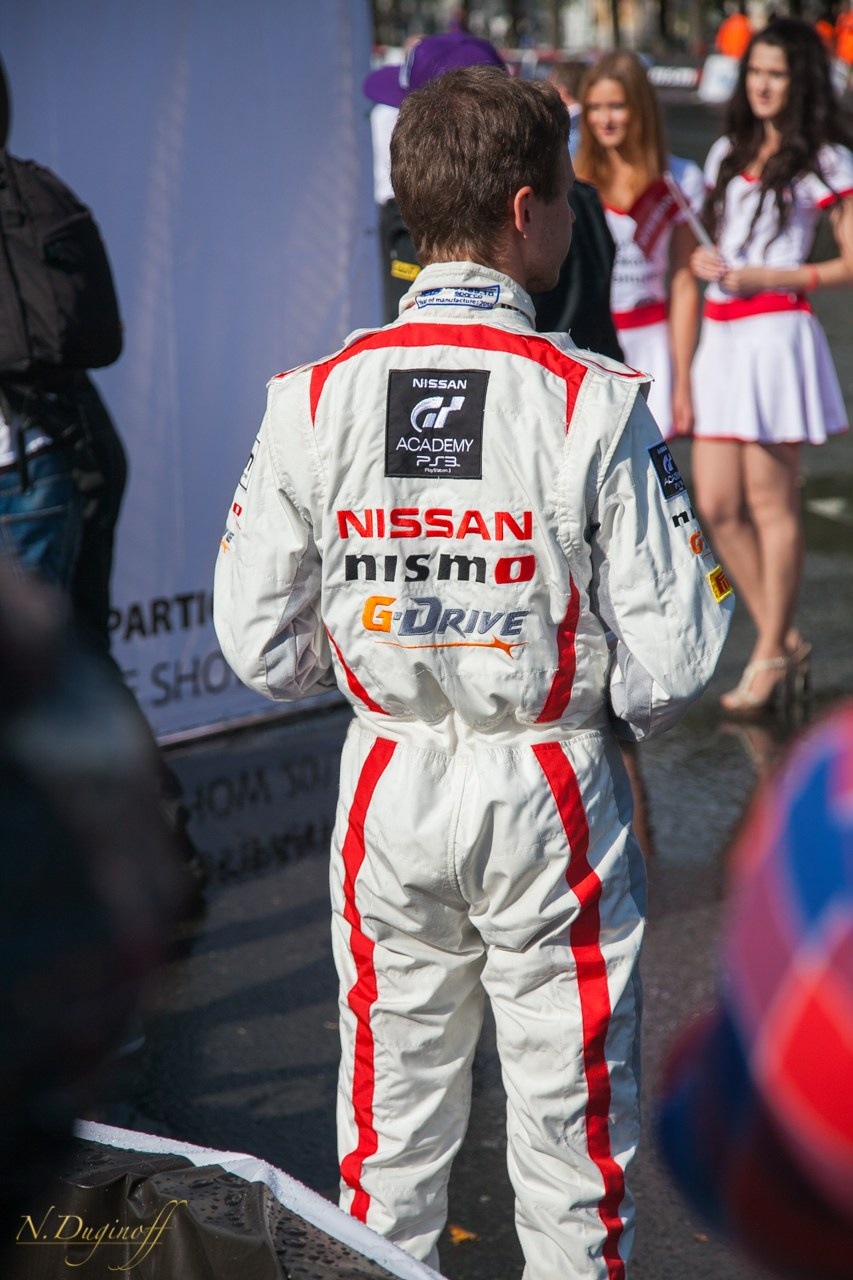 Nissan Nissmo Drive. Профессиональный фотограф Дугинов Николай | Екатеринбург