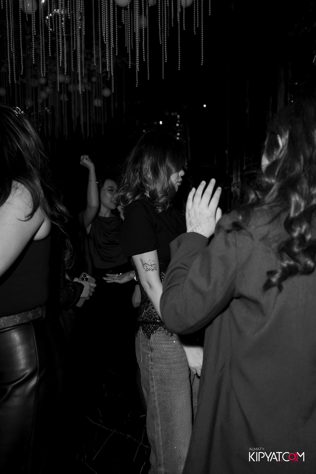 MOOD KARAOKE & TERRACE. КИПЯТКОМ АЛМАТЫ! Фотосъемка мероприятий в Алматы