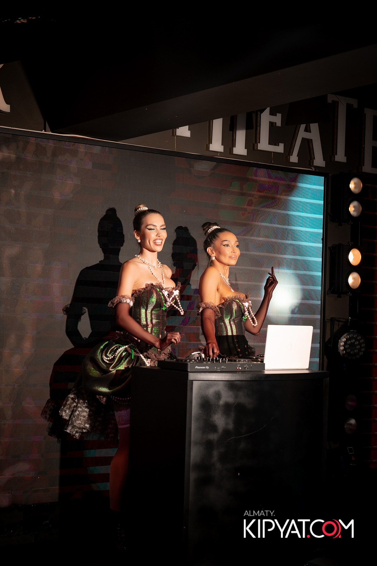 THE THEATER. КИПЯТКОМ АЛМАТЫ!